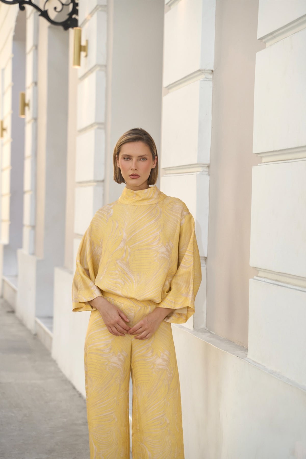 Ginebra Blouse in Butter Botanical Print — Casa Botanica, Tinta Latina