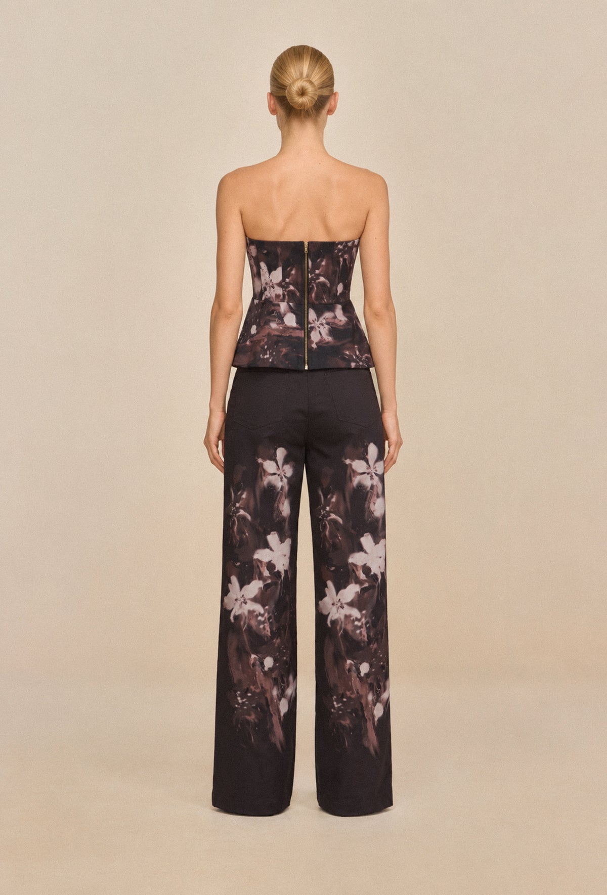 Toffe Pants in Chocolate Floral Print — Casa Botanica, Tinta Latina