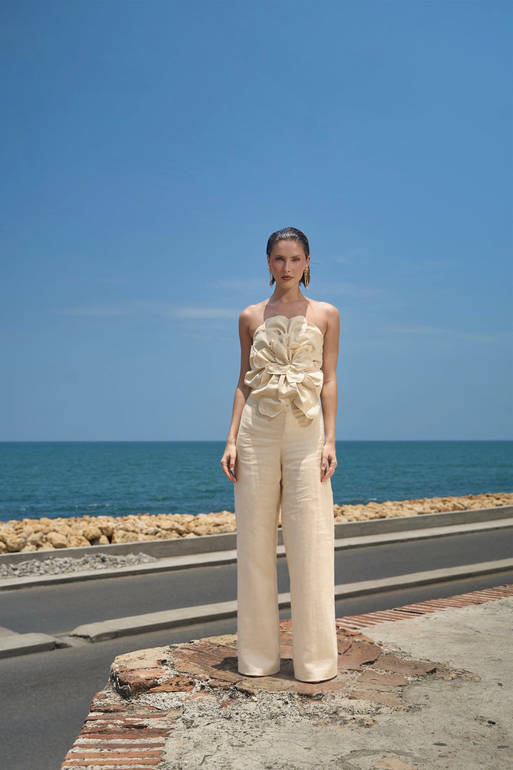 Tulip Top in Off White — Casa Botanica, Tinta Latina